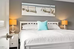 275 E Surfside Dr, Port Hueneme, CA 93041 - Photo 21