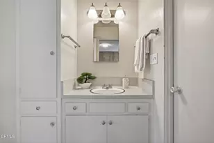 2219 Camilar Dr, Camarillo, CA 93010 - Photo 25