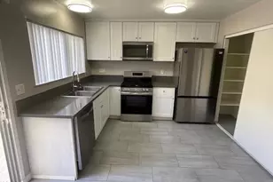 1331 Casa San Carlos Ln, Oxnard, CA 93033 - Photo 5