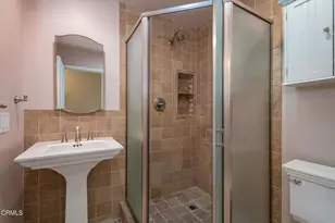 942 Loma Vista Pl, Santa Paula, CA 93060 - Photo 15