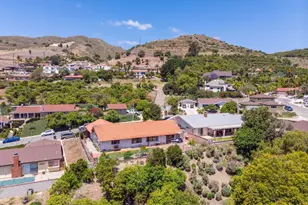 557 Munger Dr, Santa Paula, CA 93060 - Photo 23