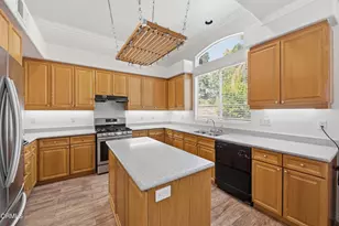 190 Via Olivera, Camarillo, CA 93012 - Photo 13