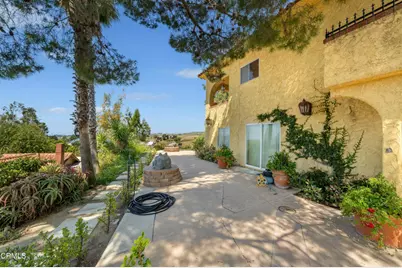 65 Wicks Road, Moorpark, CA 93021 - Photo 3