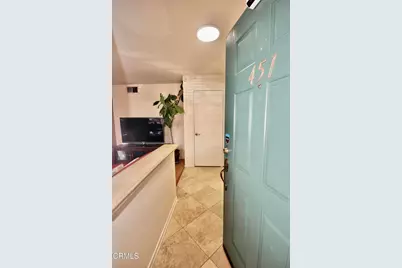 18109 Erik Court #451, Canyon Country, CA 91387 - Photo 3