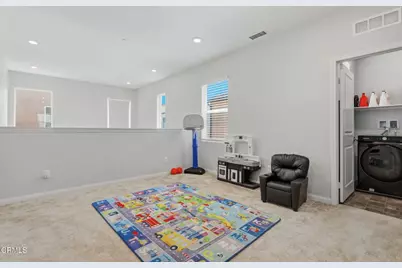 2072 Harvest Loop, Santa Paula, CA 93060 - Photo 17