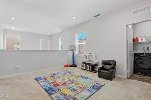 2072 Harvest Loop, Santa Paula, CA 93060 - Photo 17