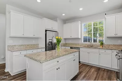 2072 Harvest Loop, Santa Paula, CA 93060 - Photo 11
