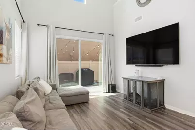 2072 Harvest Loop, Santa Paula, CA 93060 - Photo 5