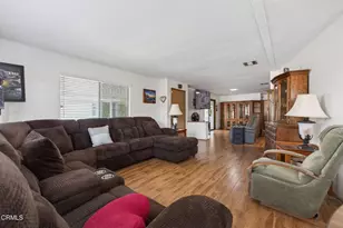 81 Poinsettia Gardens Dr, Ventura, CA 93004 - Photo 5