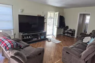 1056 Richards Ave, Ventura, CA 93004 - Photo 3