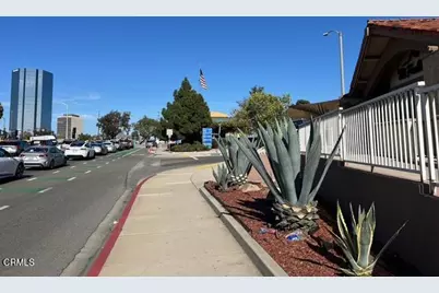 150 W Vineyard Avenue, Oxnard, CA 93036 - Photo 9