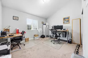 5501 Baja Dr, Bakersfield, CA 93307 - Photo 15