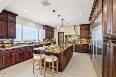 686 Skyview Terrace, Ventura, CA 93003 - Photo 19