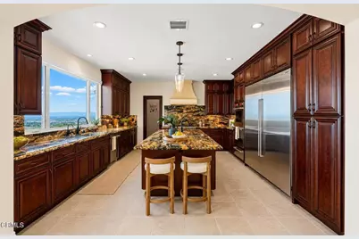 686 Skyview Terrace, Ventura, CA 93003 - Photo 21