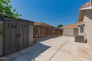 11123 Coachlight Ct, Bakersfield, CA 93312 - Photo 41