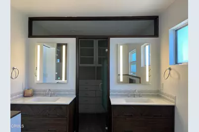 2827 Pierpont Boulevard, Ventura, CA 93001 - Photo 19