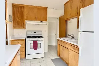 2827 Pierpont Boulevard, Ventura, CA 93001 - Photo 23