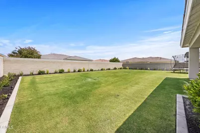 3326 Madrone Lane, Bakersfield, CA 93311 - Photo 47