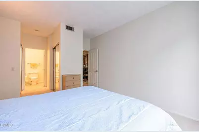 2815 W Avenue K12 #Apt 173, Lancaster, CA 93536 - Photo 21