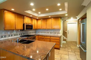 866 Congressional Rd, Simi Valley, CA 93065 - Photo 9