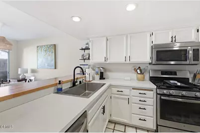 9813 Sweetwater Lane, Ventura, CA 93004 - Photo 9