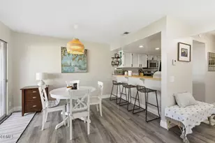 9813 Sweetwater Ln, Ventura, CA 93004 - Photo 5