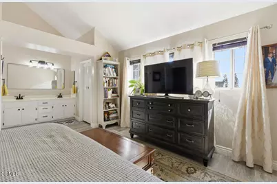 9813 Sweetwater Lane, Ventura, CA 93004 - Photo 19