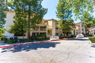 5728 Oak Bend Ln, Oak Park, CA 91377 - Photo 1