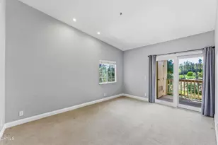 5728 Oak Bend Ln, Oak Park, CA 91377 - Photo 13