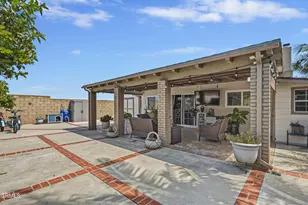 2221 Gershwin Pl, Oxnard, CA 93033 - Photo 23