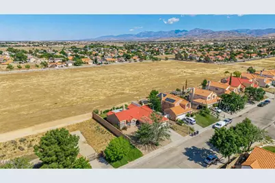 37064 Springfield Street, Palmdale, CA 93552 - Photo 41