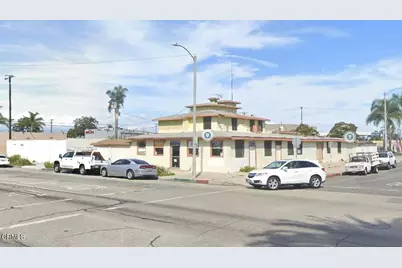 137 W 1st Street, Oxnard, CA 93030 - Photo 3