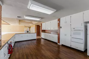 101 Yosemite Dr, Oxnard, CA 93033 - Photo 13