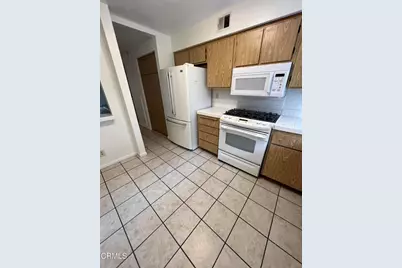 771 Seneca Street #D51, Ventura, CA 93001 - Photo 11