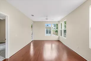 990 Holiday Ave, Ventura, CA 93003 - Photo 9