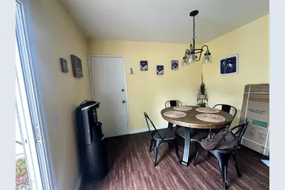 1901 Fisher Drive #D, Oxnard, CA 93035 - Photo 13