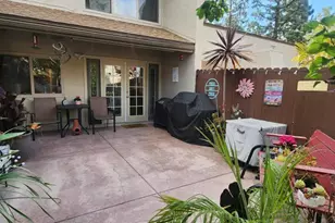 1118 Okapi Ln, Ventura, CA 93003 - Photo 7