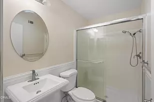 22218 Village 22, Camarillo, CA 93012 - Photo 17