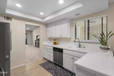 22218 Village 22, Camarillo, CA 93012 - Photo 13