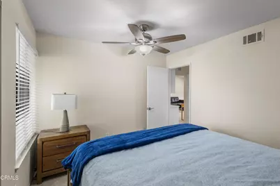 22218 Village 22, Camarillo, CA 93012 - Photo 15