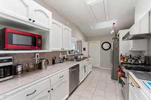 324 Arnett Ave, Ventura, CA 93003 - Photo 17
