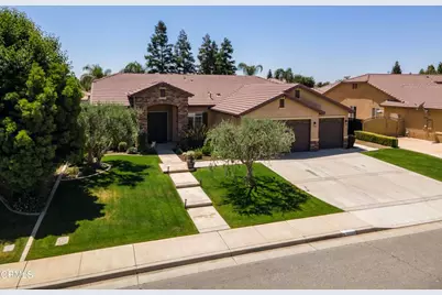 10009 Carbondale Street, Bakersfield, CA 93314 - Photo 7
