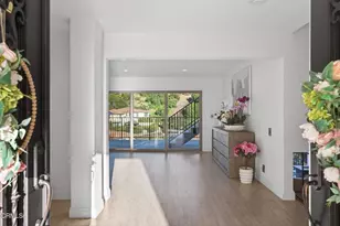 542 Valley View Way, Ventura, CA 93003 - Photo 21