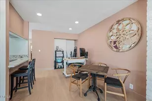 1357 Edgewood Way, Oxnard, CA 93030 - Photo 9