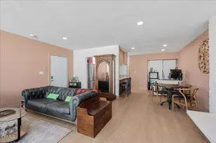 1357 Edgewood Way, Oxnard, CA 93030 - Photo 7