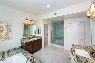 4020 Tradewinds Drive, Oxnard, CA 93035 - Photo 11