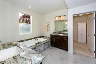 4020 Tradewinds Dr, Oxnard, CA 93035 - Photo 11