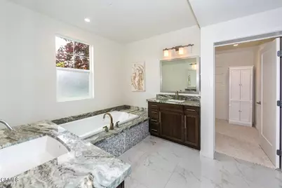 4020 Tradewinds Drive, Oxnard, CA 93035 - Photo 9