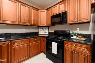 3378 Shadetree Way, Camarillo, CA 93012 - Photo 9