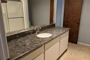 220 S Palm Ave, Santa Paula, CA 93060 - Photo 5